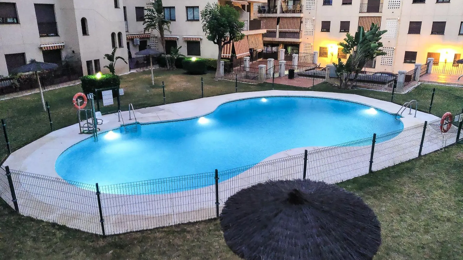 Sabinillas, Duplex Con Piscina A 300 Metros De La Playa San Luis de Sabinillas Apartamento